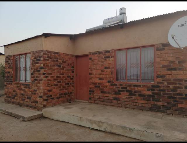 5 BEDROOM HOUSE SOLD IN SESHEGO